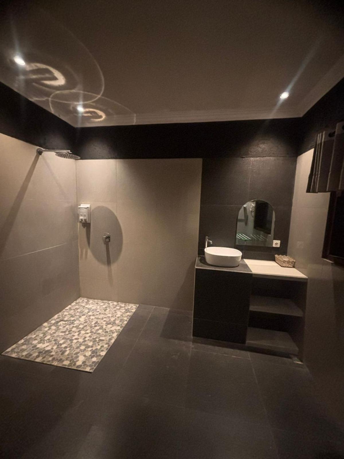 Apartmán Qwank Kuta  Exteriér fotografie
